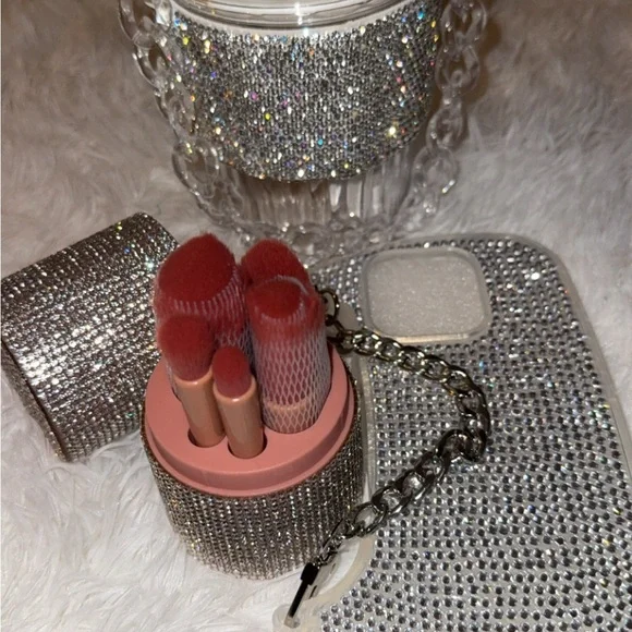 Pink Mini Makeup Brush Set - Picture 4 of 4